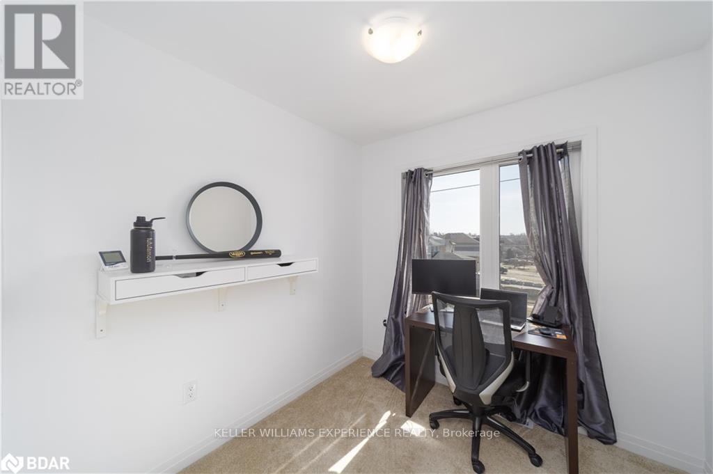 123 Fairlane Avenue, Barrie (Innis-Shore), Ontario  L9J 0M5 - Photo 10 - S12046113