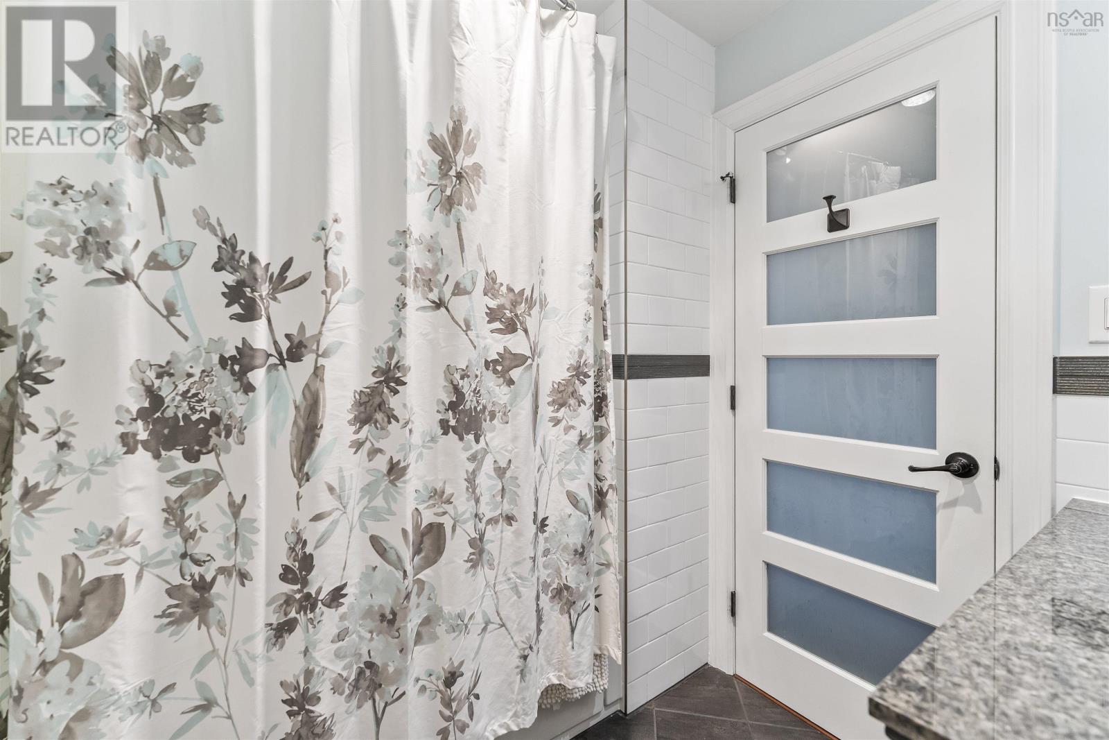 5 Chartwell Lane, Clayton Park, Nova Scotia  B3M 3S2 - Photo 32 - 202506019