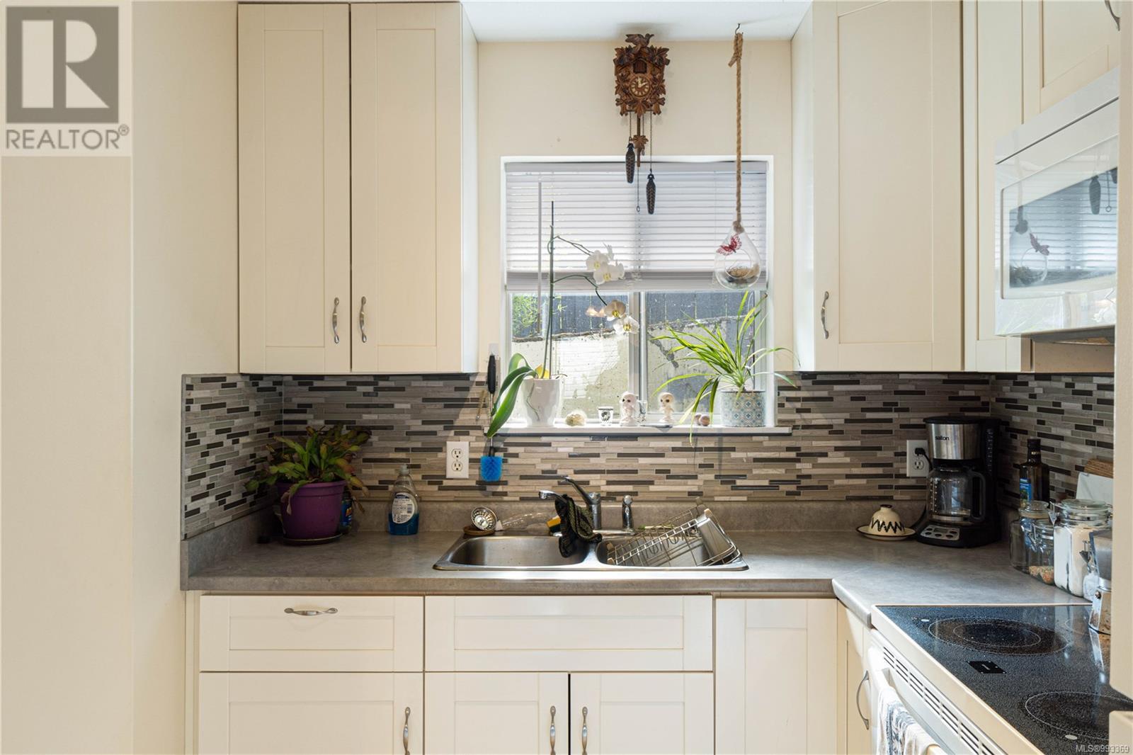 Property at 1 68 Mill St image 4