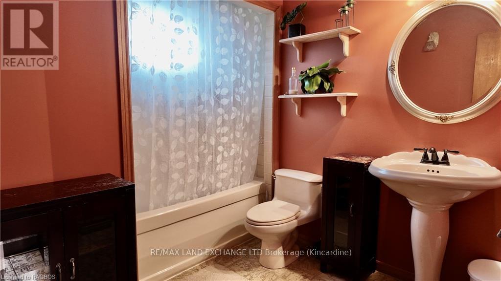1097 Williamsburg Street, Kincardine, Ontario  N2Z 2G3 - Photo 14 - X10847983