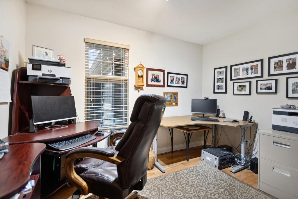 33071 Hawthorne Avenue, Mission, British Columbia  V2V 6Z1 - Photo 16 - R2982754