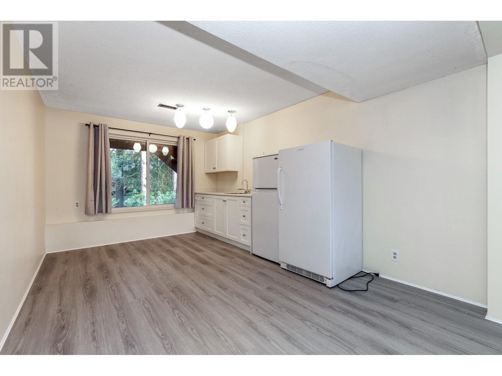 1941 Jasper Court, Coquitlam, British Columbia  V3J 2B4 - Photo 18 - R2981575