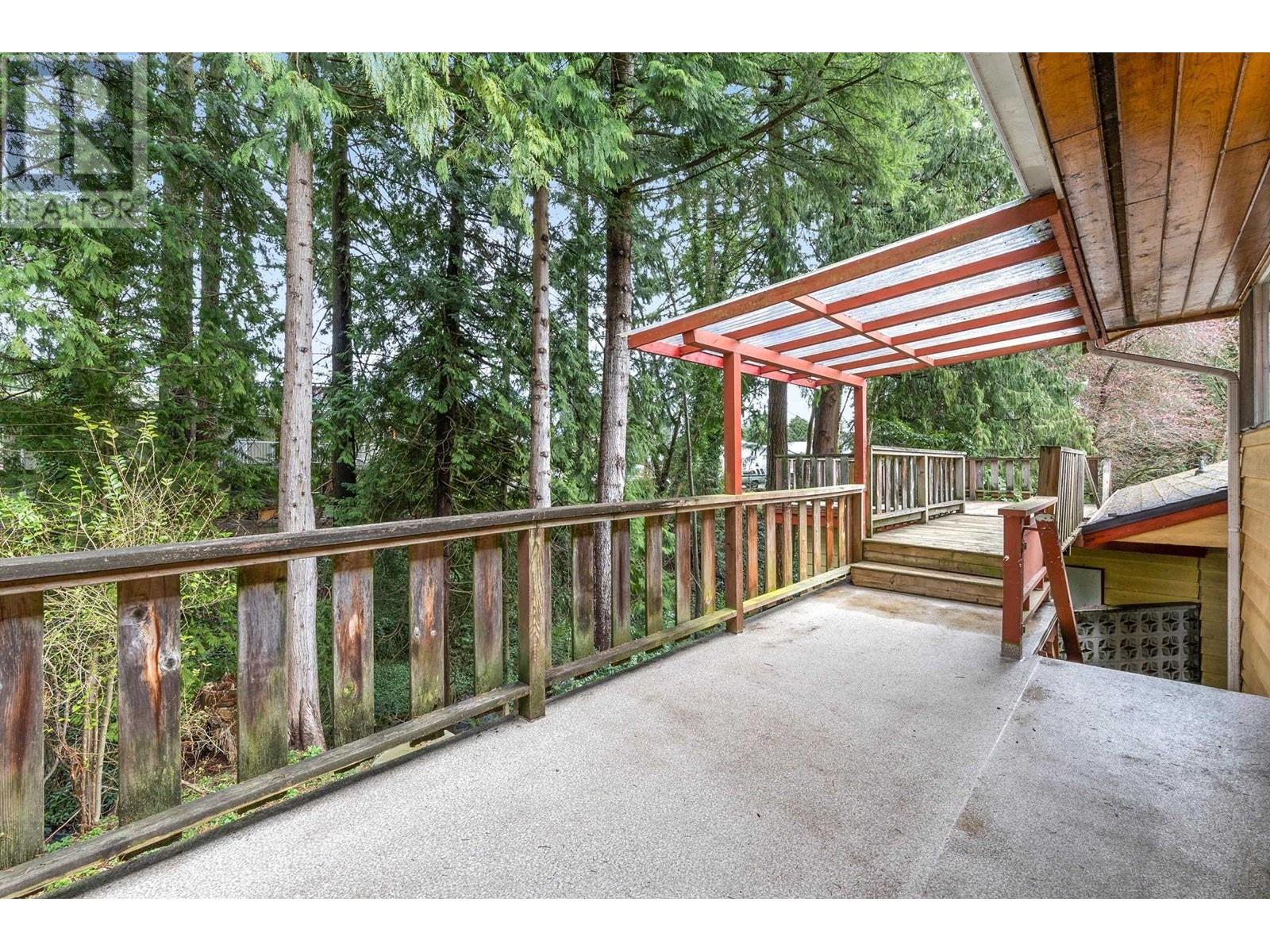 1941 Jasper Court, Coquitlam, British Columbia  V3J 2B4 - Photo 24 - R2981575