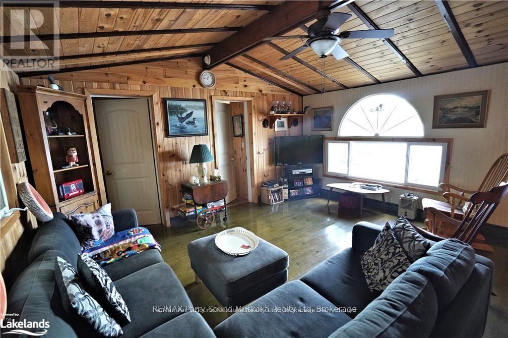 121 Healey, The Archipelago, Ontario  P2A 2W8 - Photo 11 - X12029590