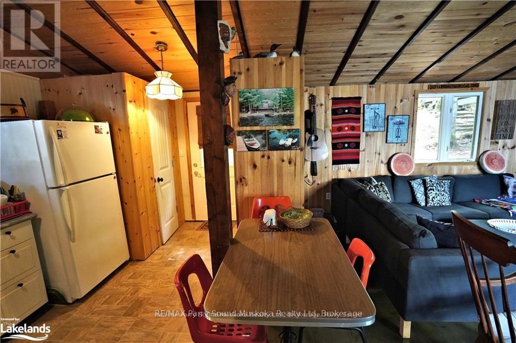 121 Healey, The Archipelago, Ontario  P2A 2W8 - Photo 8 - X12029590