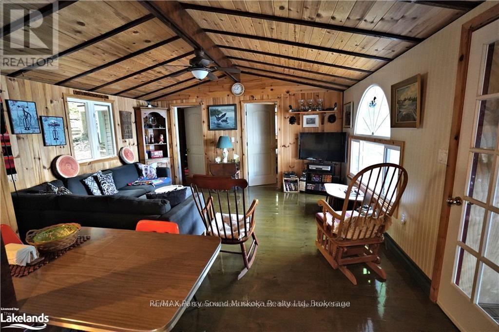121 Healey, The Archipelago, Ontario  P2A 2W8 - Photo 9 - X12029590