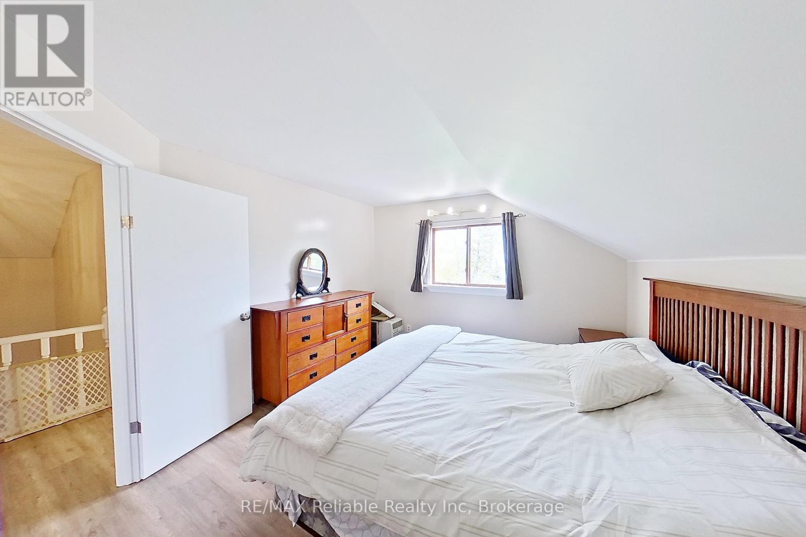 74431 Woodland Drive, Bluewater, Ontario  N0M 1G0 - Photo 32 - X12046158