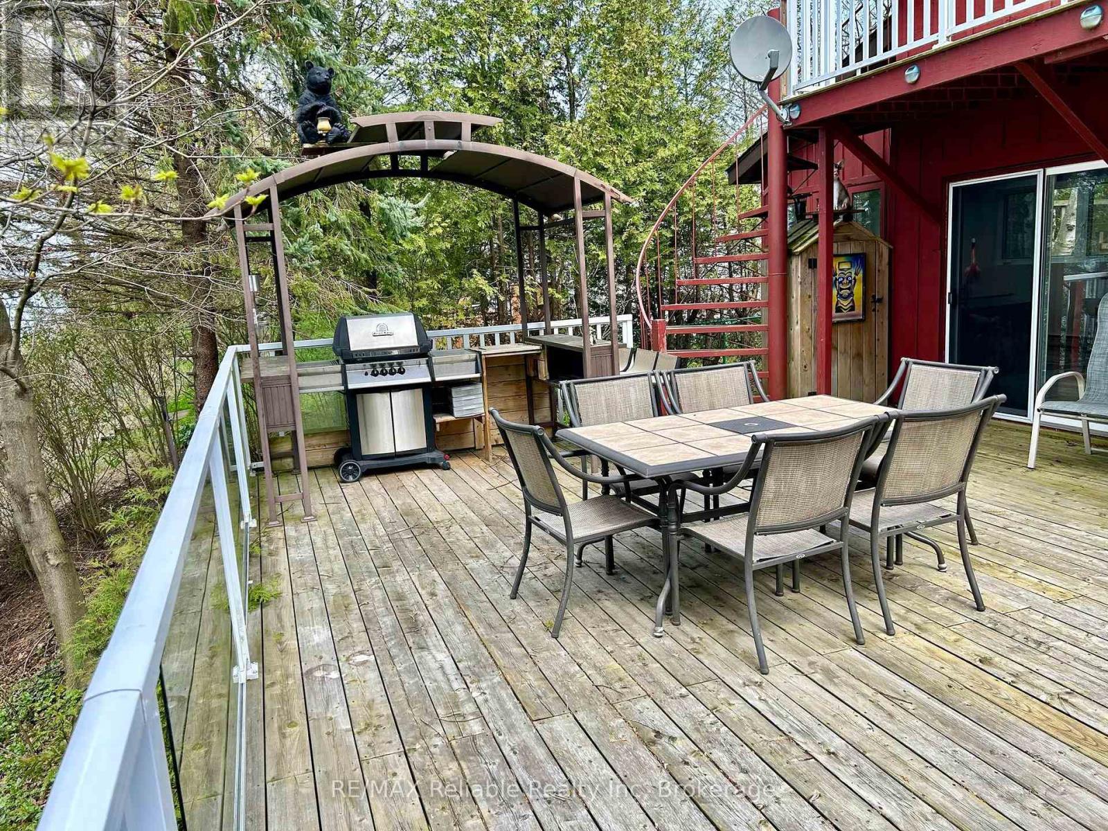 74431 Woodland Drive, Bluewater, Ontario  N0M 1G0 - Photo 36 - X12046158