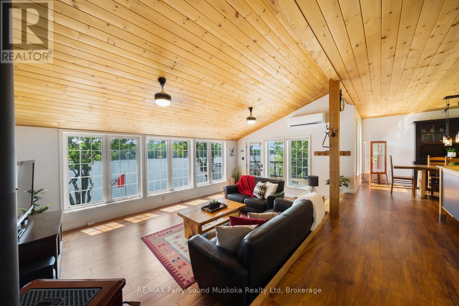 362 Healey Lake, The Archipelago, Ontario  P0G 1C0 - Photo 10 - X12046196