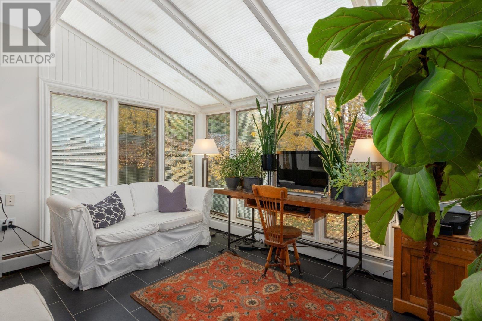 1582 Henry Street, Halifax, Nova Scotia  B3H 3J9 - Photo 15 - 202506023