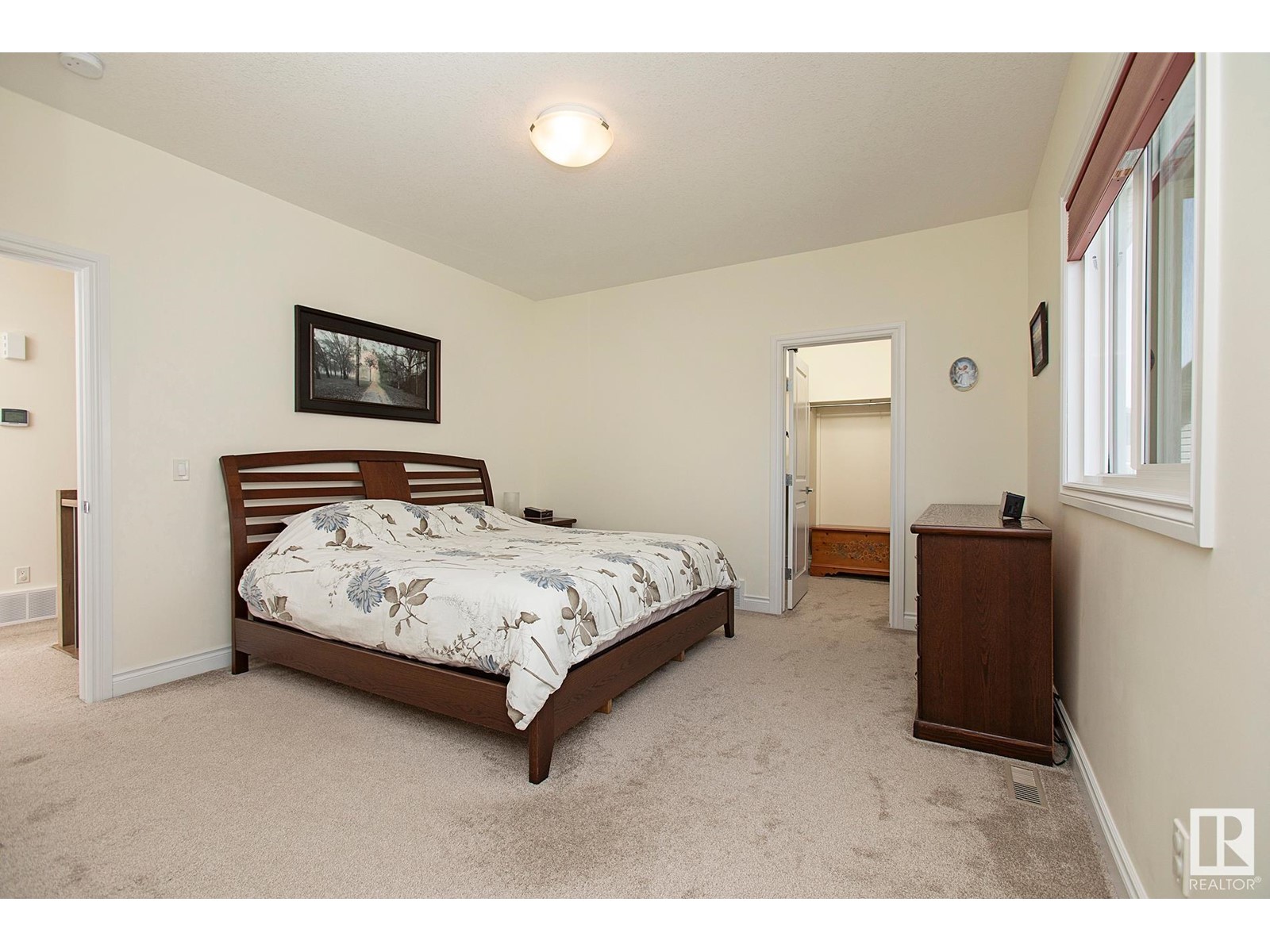 Property at 271 CY BECKER BV NW image 2