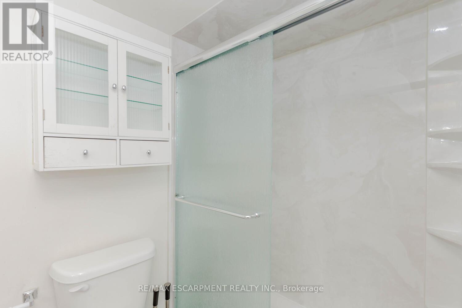1002 - 50 Eglinton Avenue W, Mississauga, Ontario  L5R 3P5 - Photo 22 - W12046224