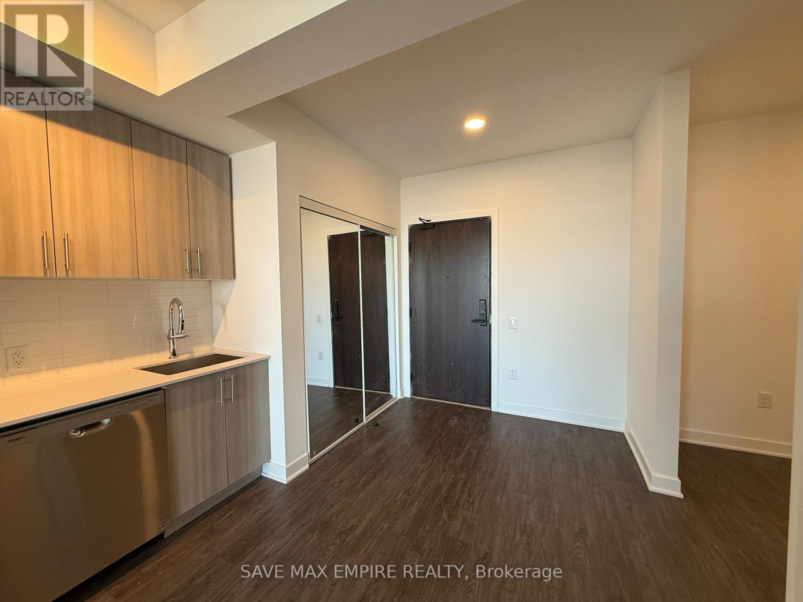 709 - 2782 Barton Street E, Hamilton, Ontario  L8E 2J9 - Photo 6 - X12046176
