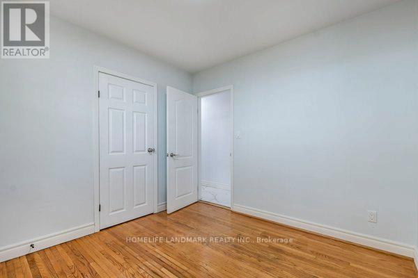 56 Cardill Crescent, Waterloo, Ontario  N2L 3Y8 - Photo 8 - X12046208