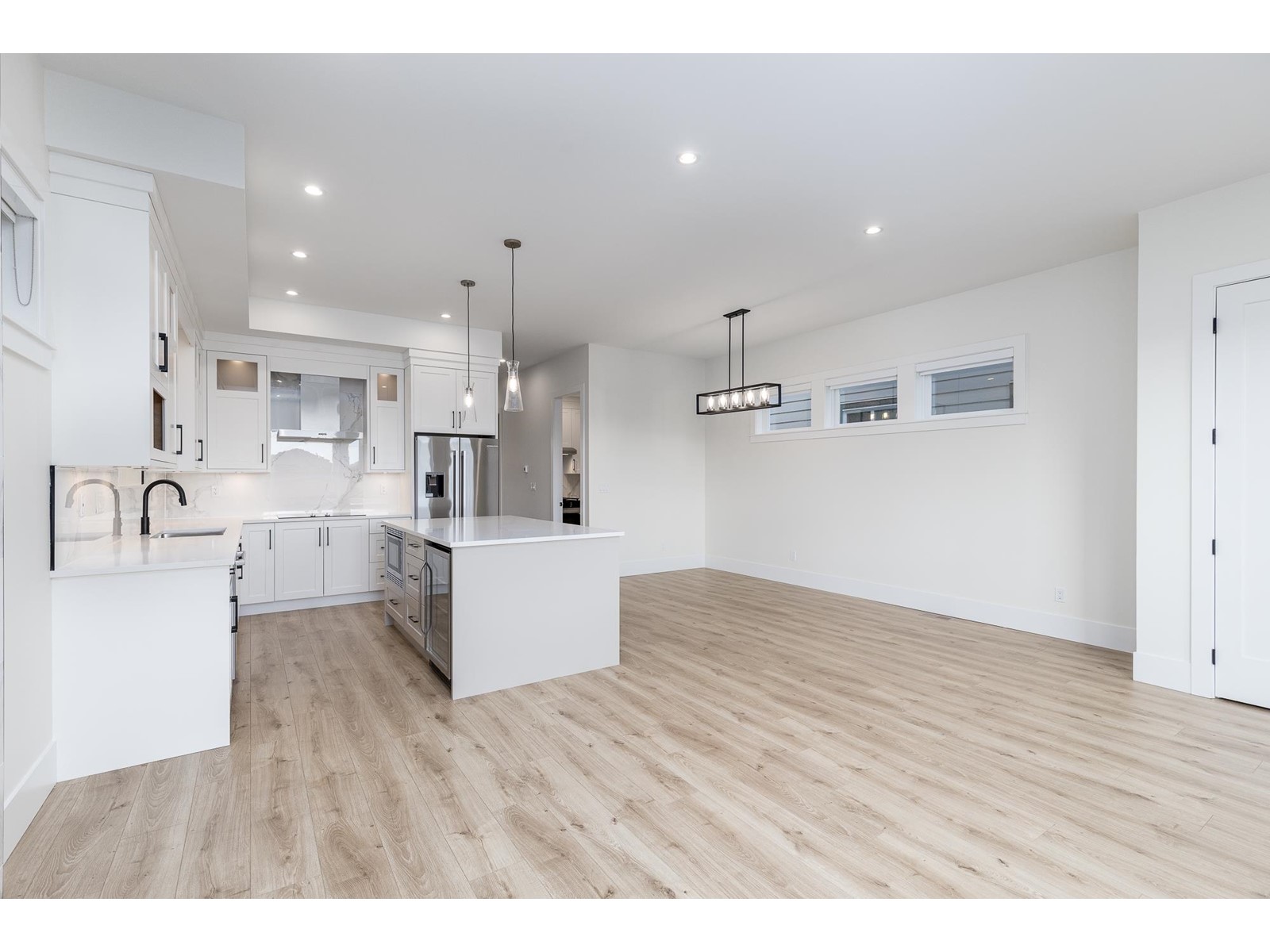 16732 20a Avenue, Surrey, British Columbia  V3Z 1J4 - Photo 12 - R2981913