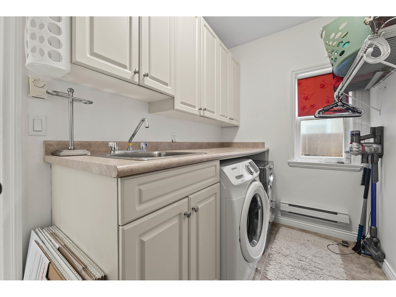15544 Russell Avenue, White Rock, British Columbia  V4B 2R3 - Photo 12 - R2982857