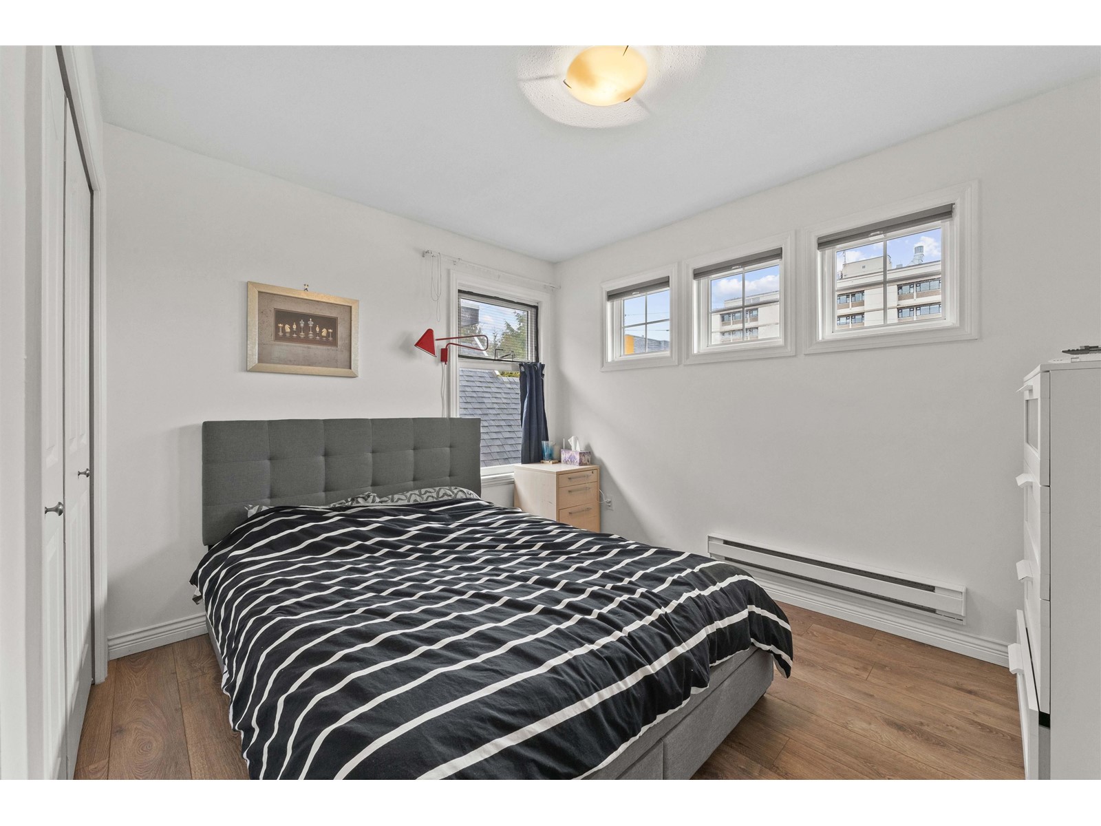 15544 Russell Avenue, White Rock, British Columbia  V4B 2R3 - Photo 33 - R2982857