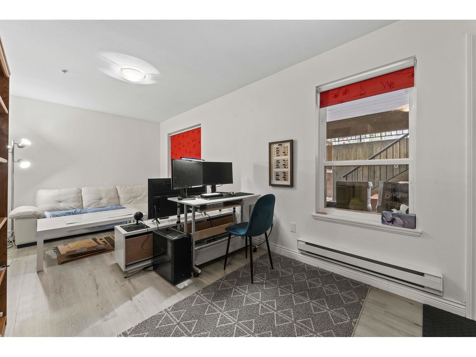 15544 Russell Avenue, White Rock, British Columbia  V4B 2R3 - Photo 25 - R2982857