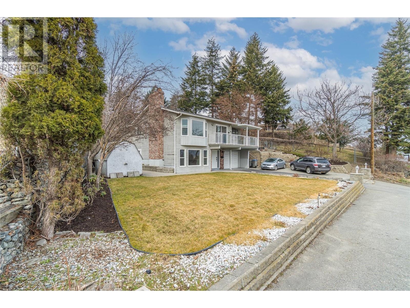Property at 150 Clarke Street image 2