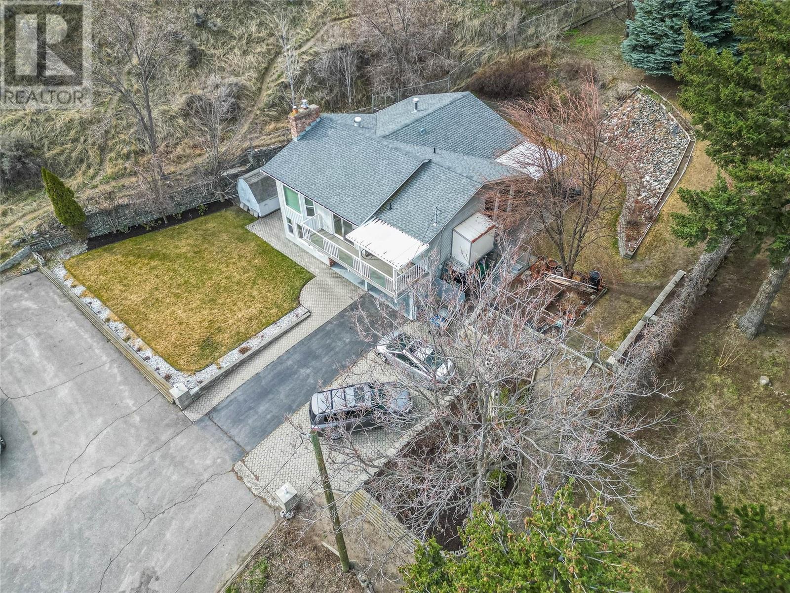Property at 150 Clarke Street image 4