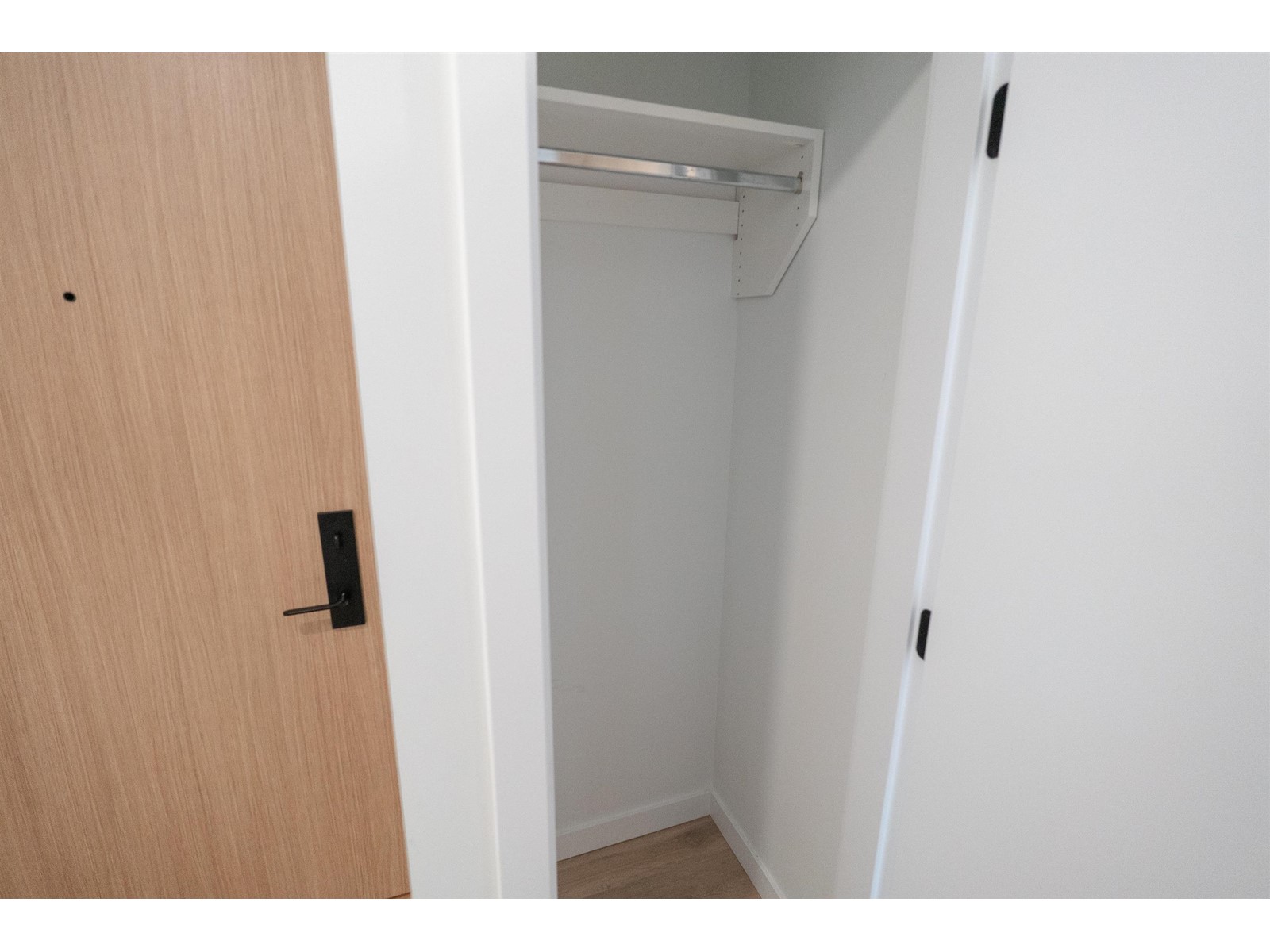 912 13685 102 Avenue, Surrey, British Columbia  V3T 1N7 - Photo 12 - R2982440