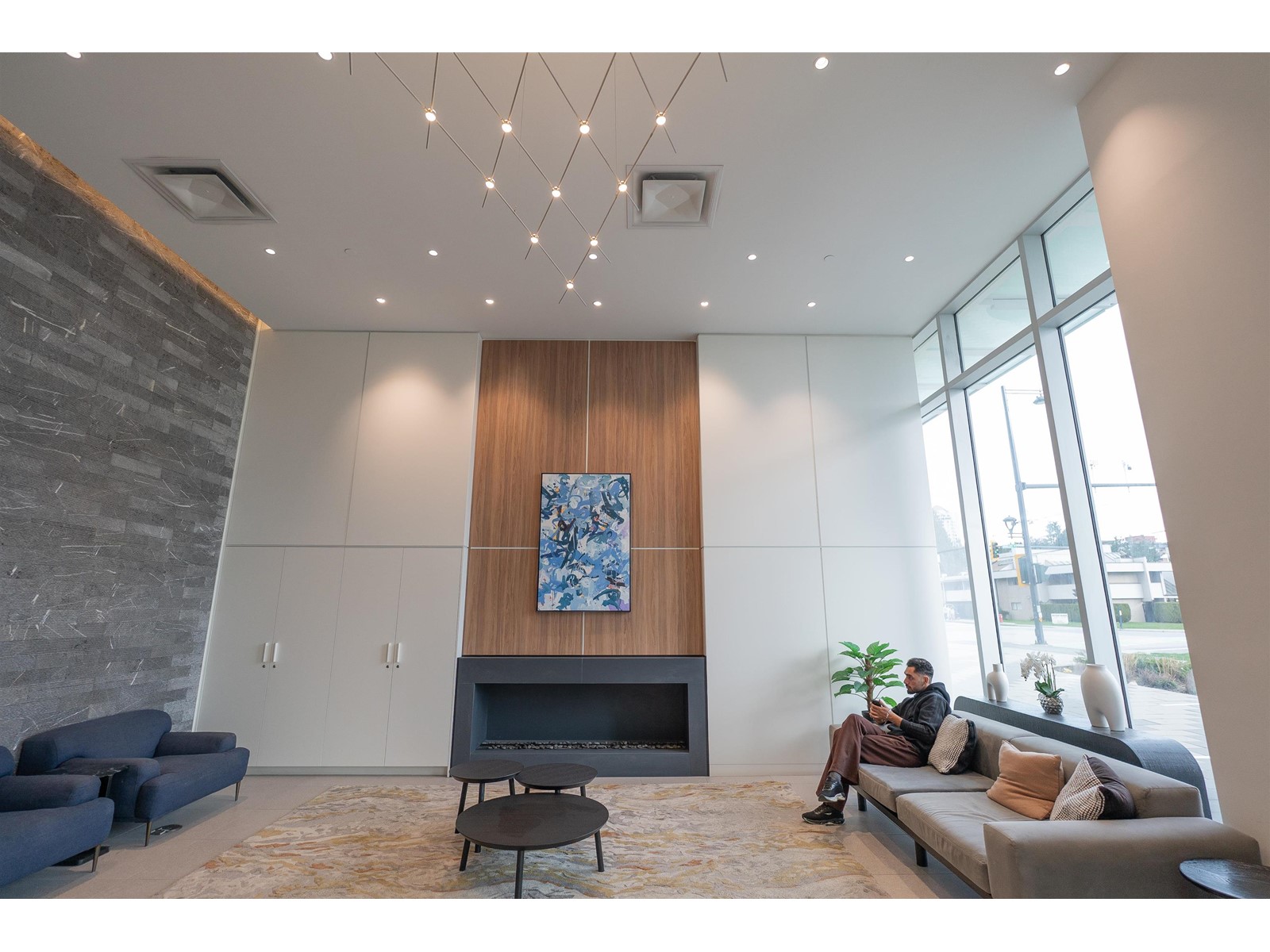 912 13685 102 Avenue, Surrey, British Columbia  V3T 1N7 - Photo 2 - R2982440