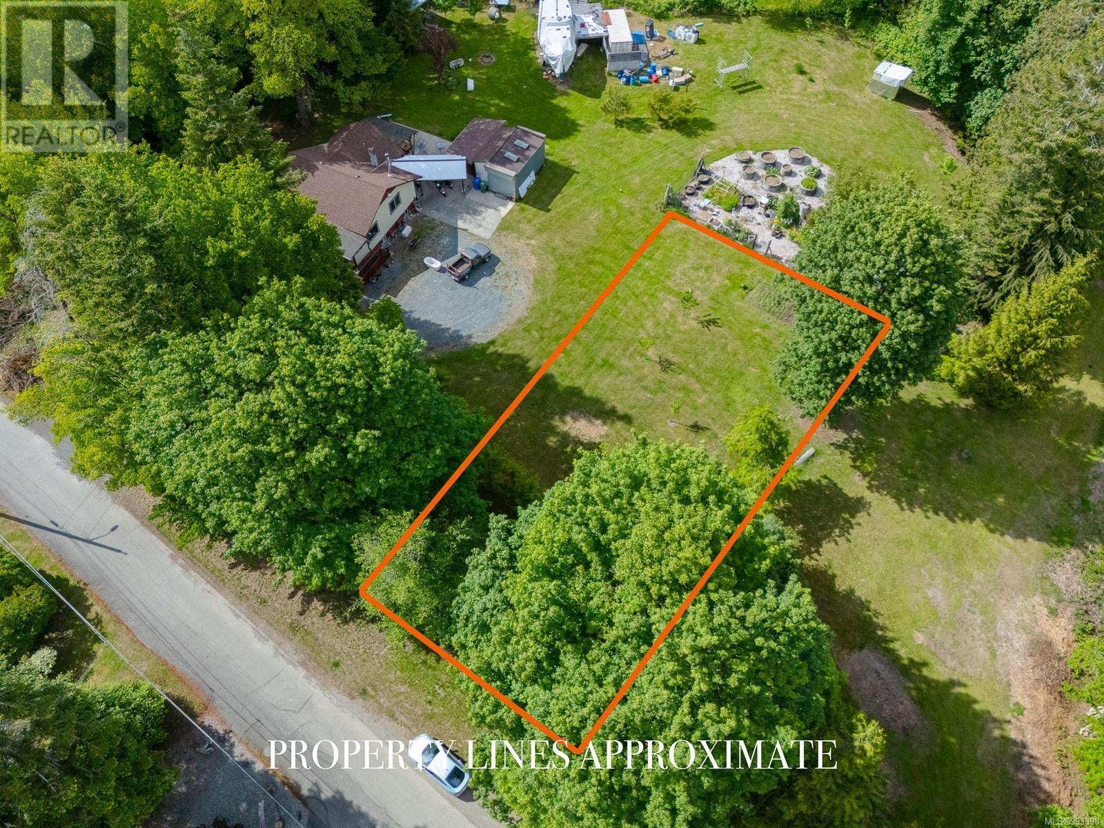 Property at 5817 Compton Rd image 2