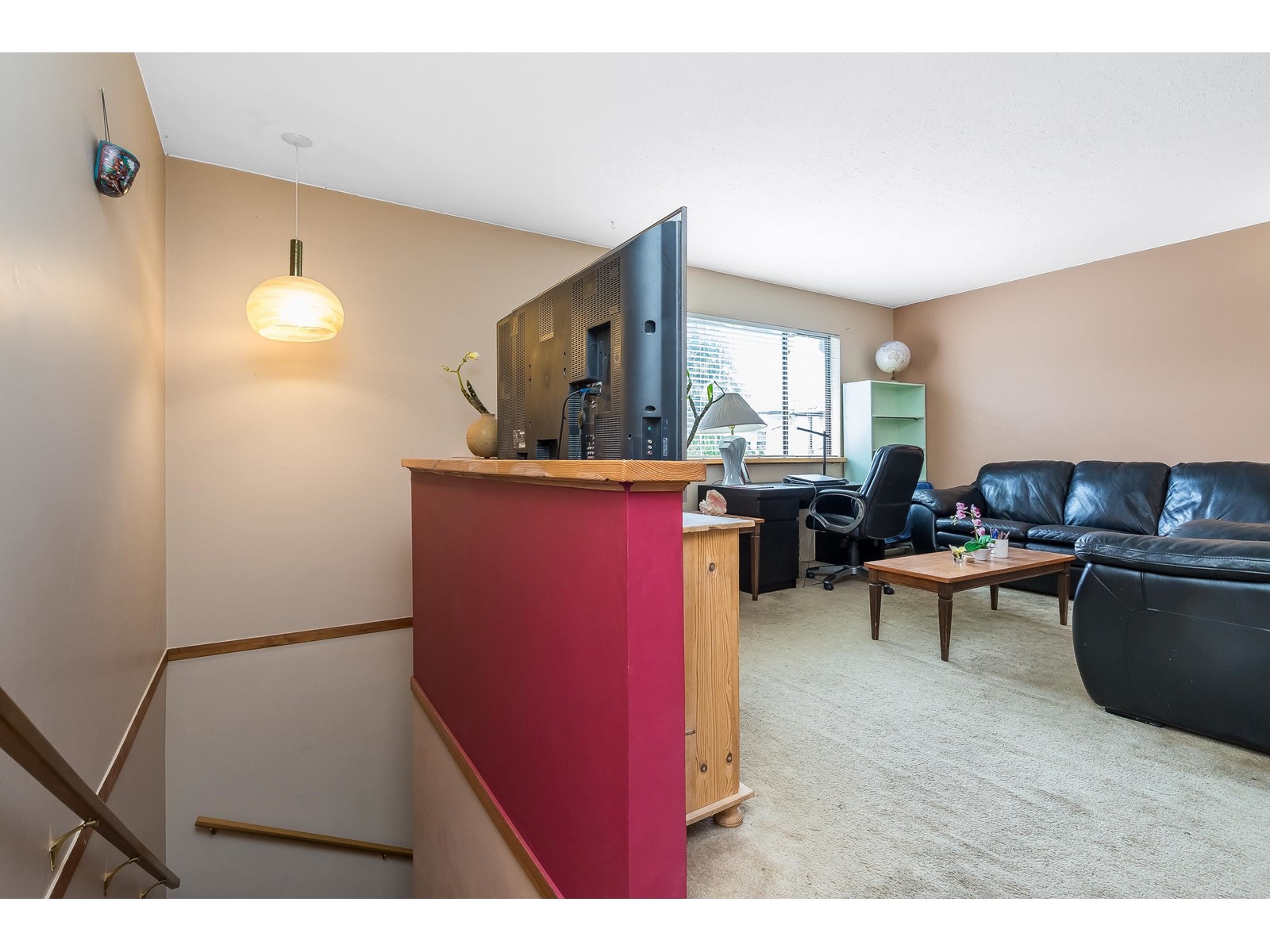 Property at 20187 53 AVENUE image 5