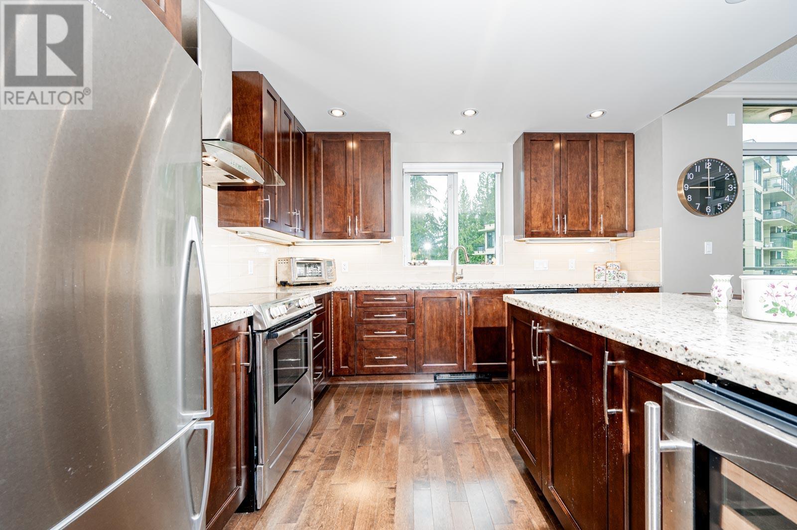 713 1415 Parkway Boulevard, Coquitlam, British Columbia  V3E 0C7 - Photo 13 - R2982839