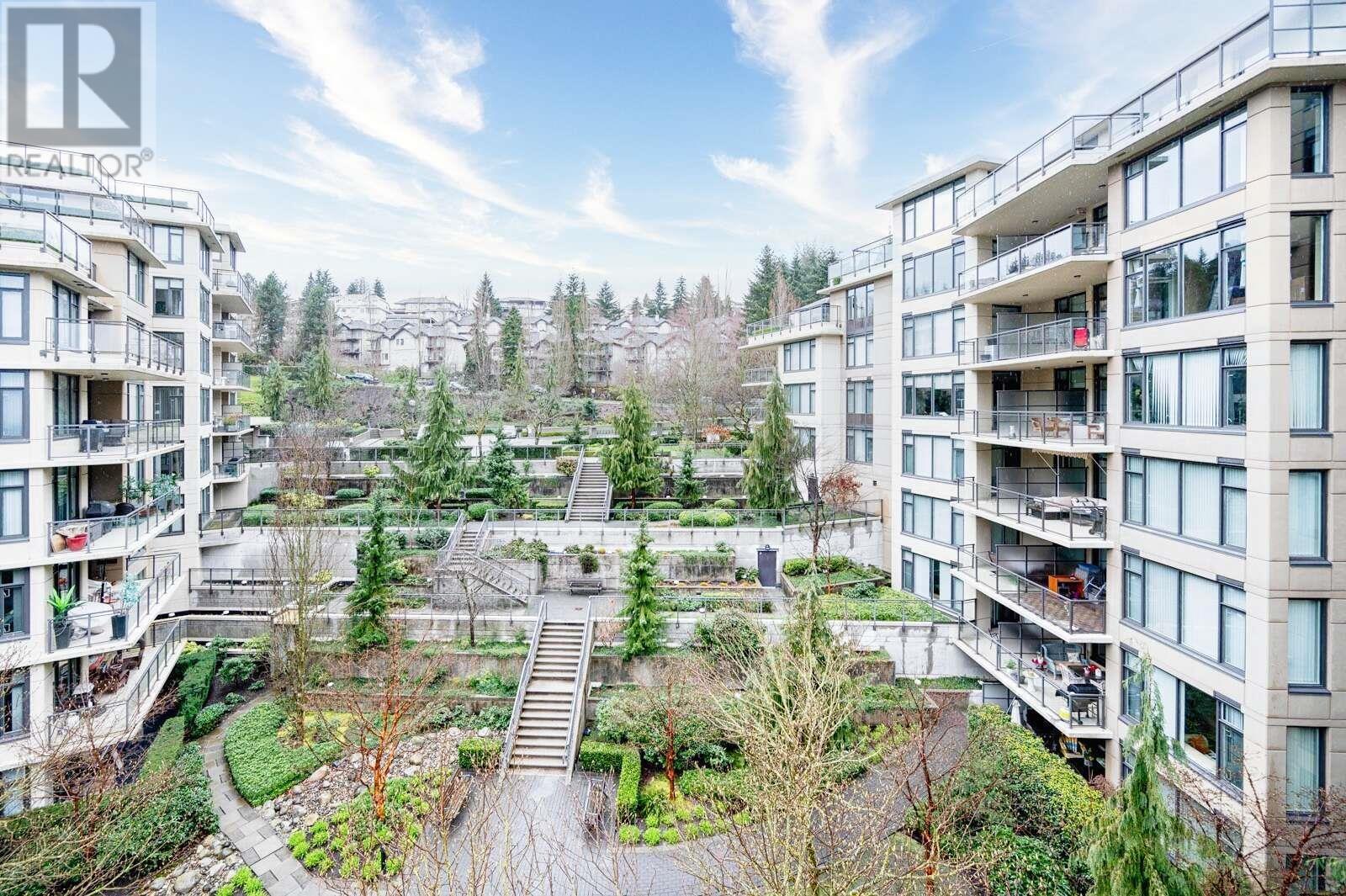 713 1415 Parkway Boulevard, Coquitlam, British Columbia  V3E 0C7 - Photo 2 - R2982839