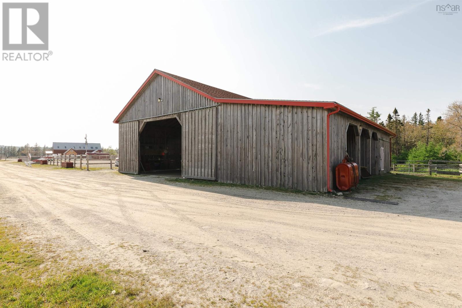 168 Stevens Road, Lockeport, Nova Scotia  B0T 1L0 - Photo 9 - 202506025