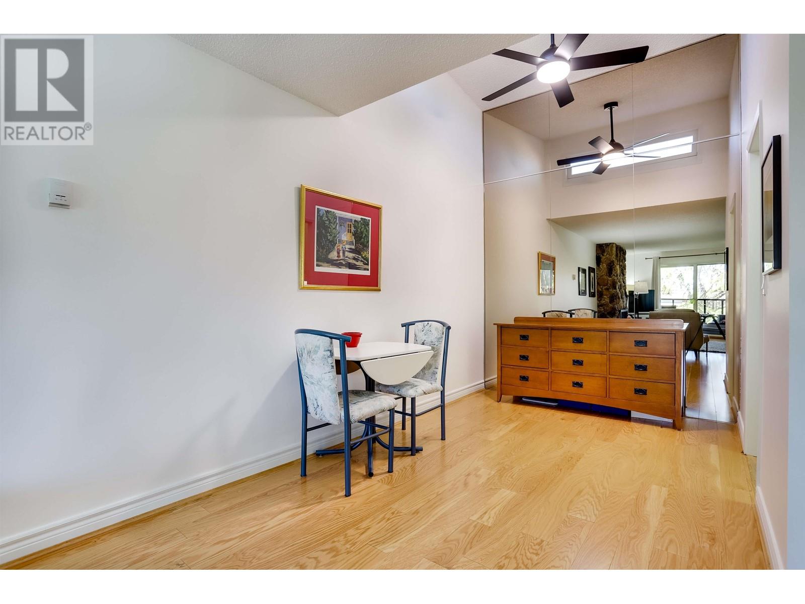 307 1266 W 13th Avenue, Vancouver, British Columbia  V6H 1N6 - Photo 4 - R2975341