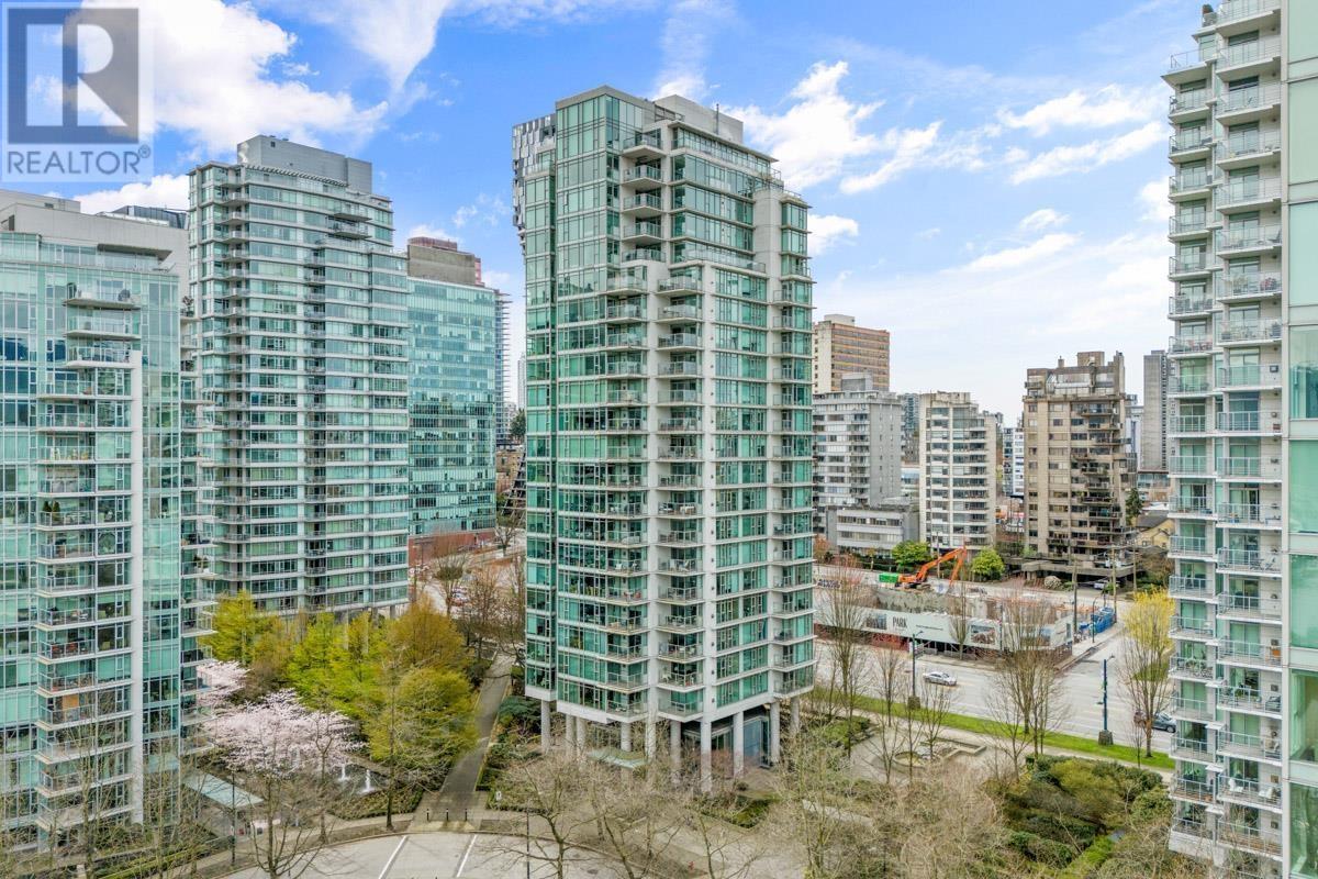 1803 1680 Bayshore Drive, Vancouver, British Columbia  V6G 3H6 - Photo 2 - R2980526