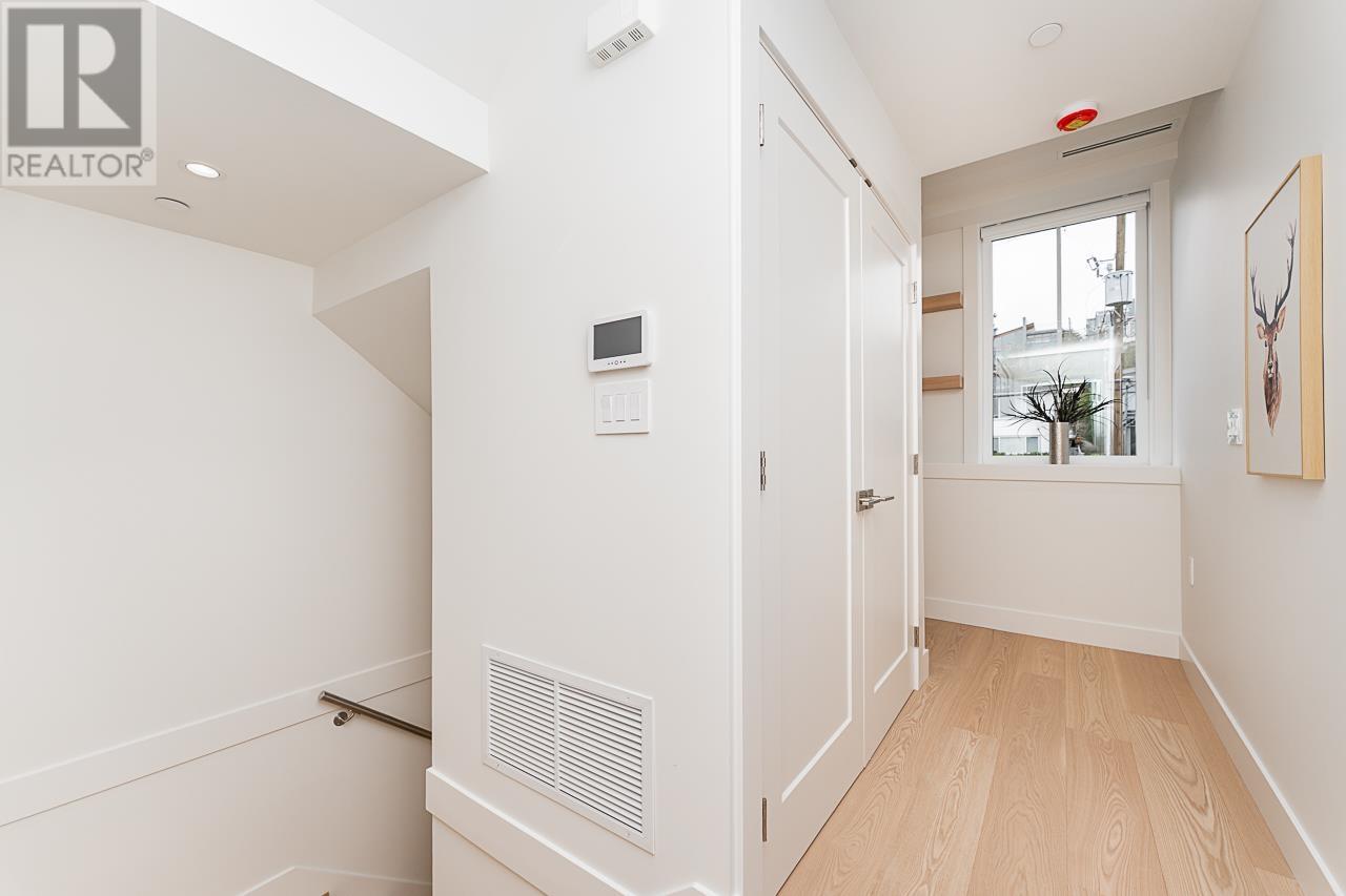 2 2837 Oliver Crescent, Vancouver, British Columbia  V6L 1T1 - Photo 14 - R2980638