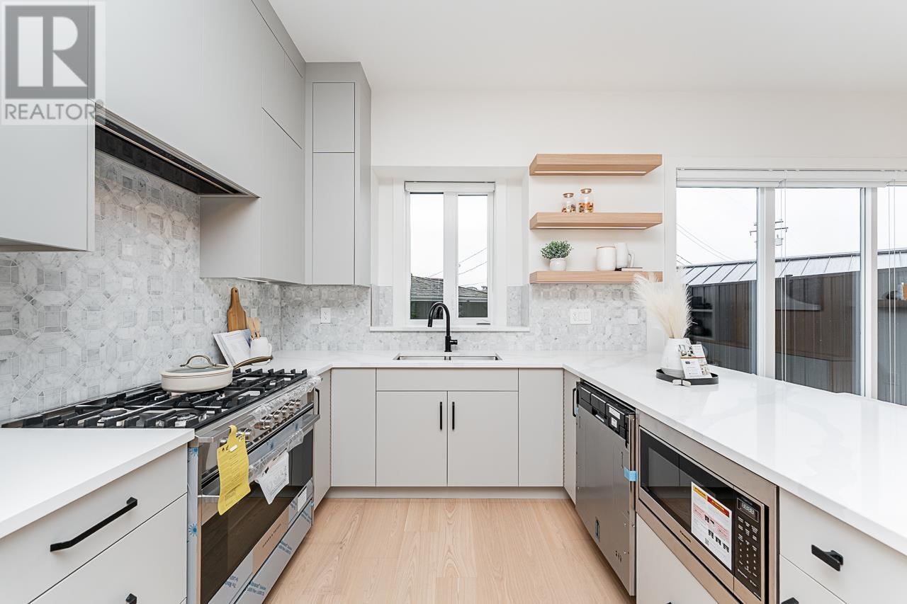2 2837 Oliver Crescent, Vancouver, British Columbia  V6L 1T1 - Photo 9 - R2980638