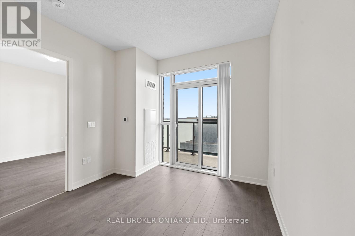 2103 - 38 Annie Craig Drive, Toronto, Ontario  M8V 0G9 - Photo 7 - W12046247