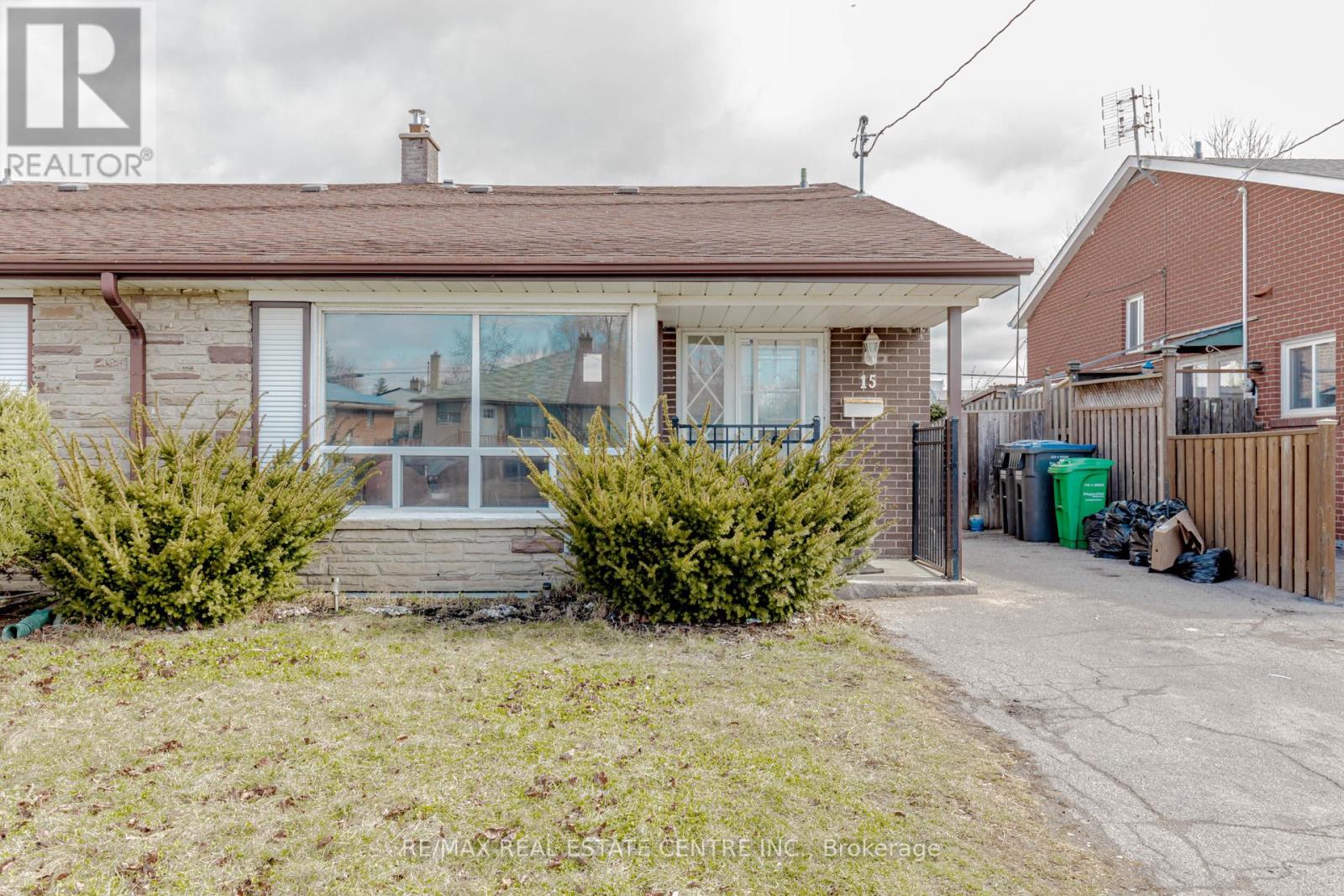 Property at 15 BENTON STREET image 2
