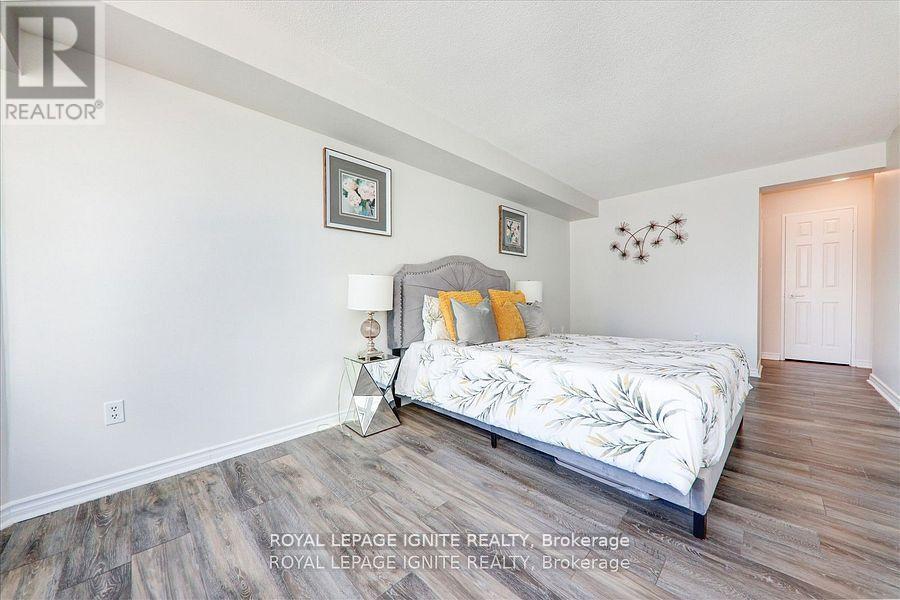 1505 - 400 Webb Drive, Mississauga, Ontario  L5B 3Z7 - Photo 18 - W12046280