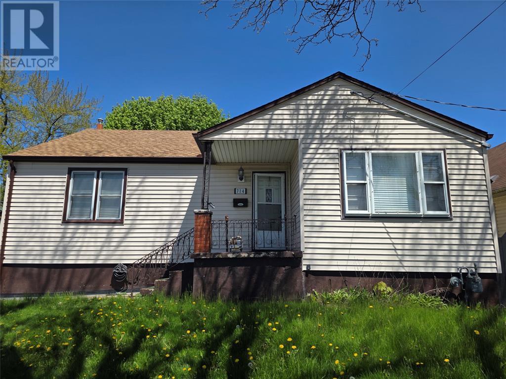 Property at 714 CAMPBELL STREET image 1