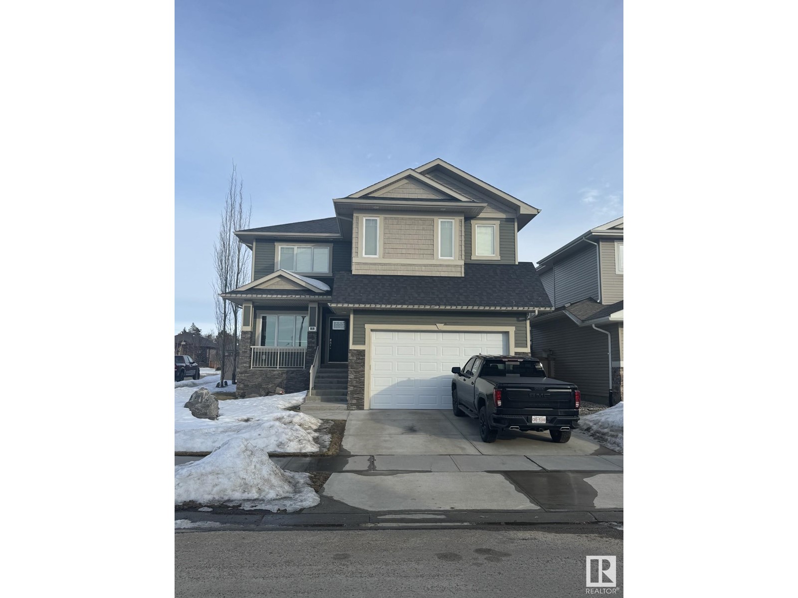 Property at 1 WESTLIN DR image 1