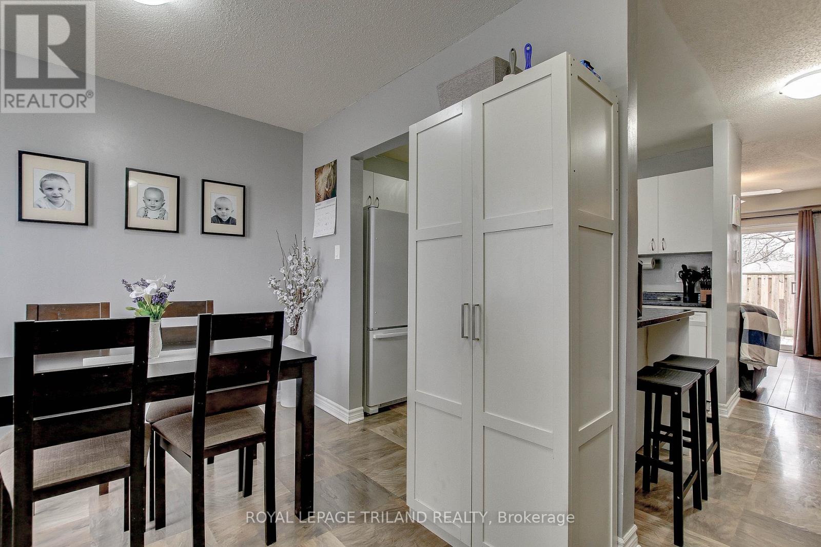 Photo 7 of 24 for 29 - 847 Southdale Road E