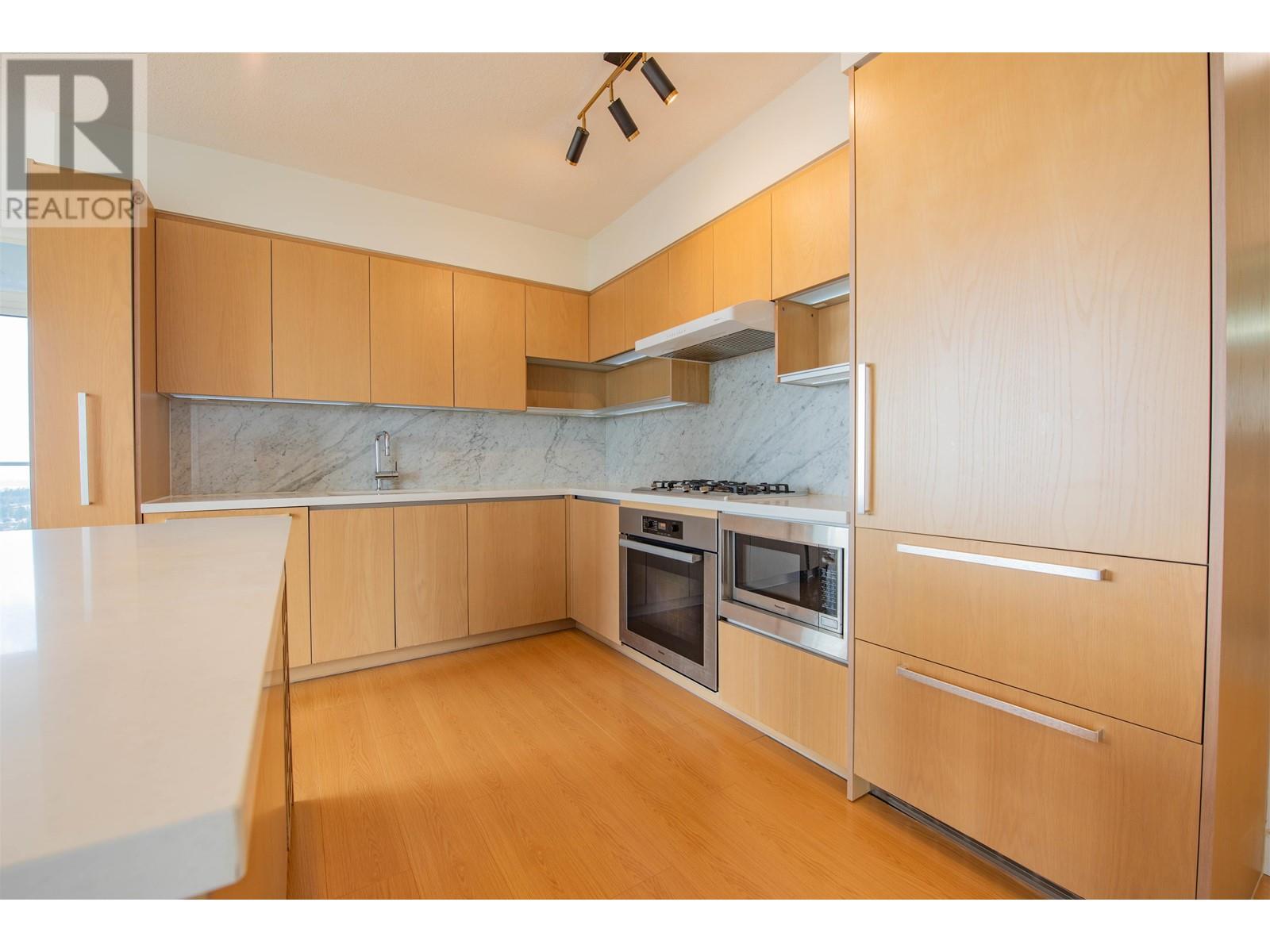 3305 6588 Nelson Avenue, Burnaby, British Columbia  V5H 0E8 - Photo 8 - R2979138