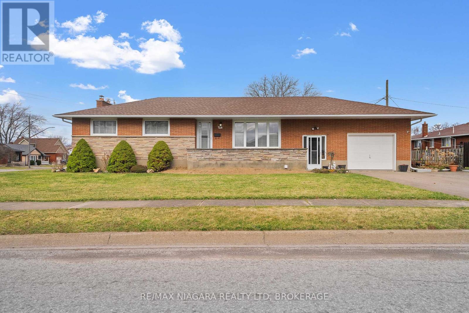 Property at 160 ELGIN STREET image 1