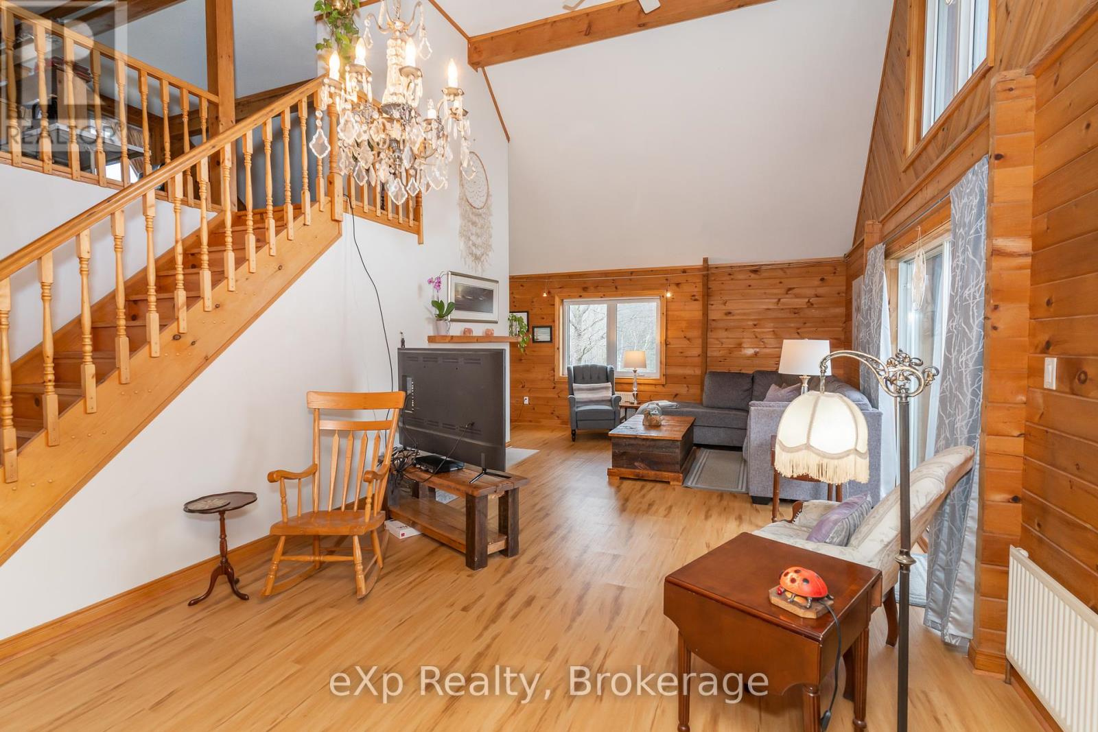 5331 Hwy 124 Highway, Magnetawan, Ontario P0A 1P0 - Photo 10 - X12046301
