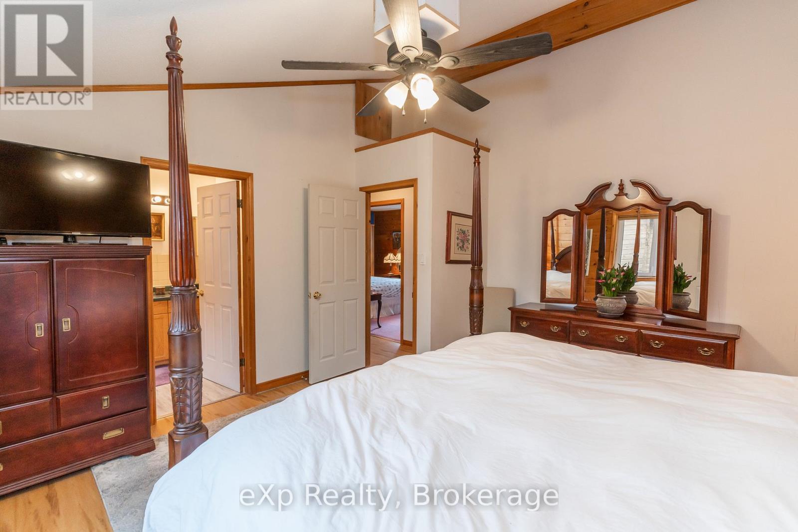5331 Hwy 124 Highway, Magnetawan, Ontario P0A 1P0 - Photo 16 - X12046301