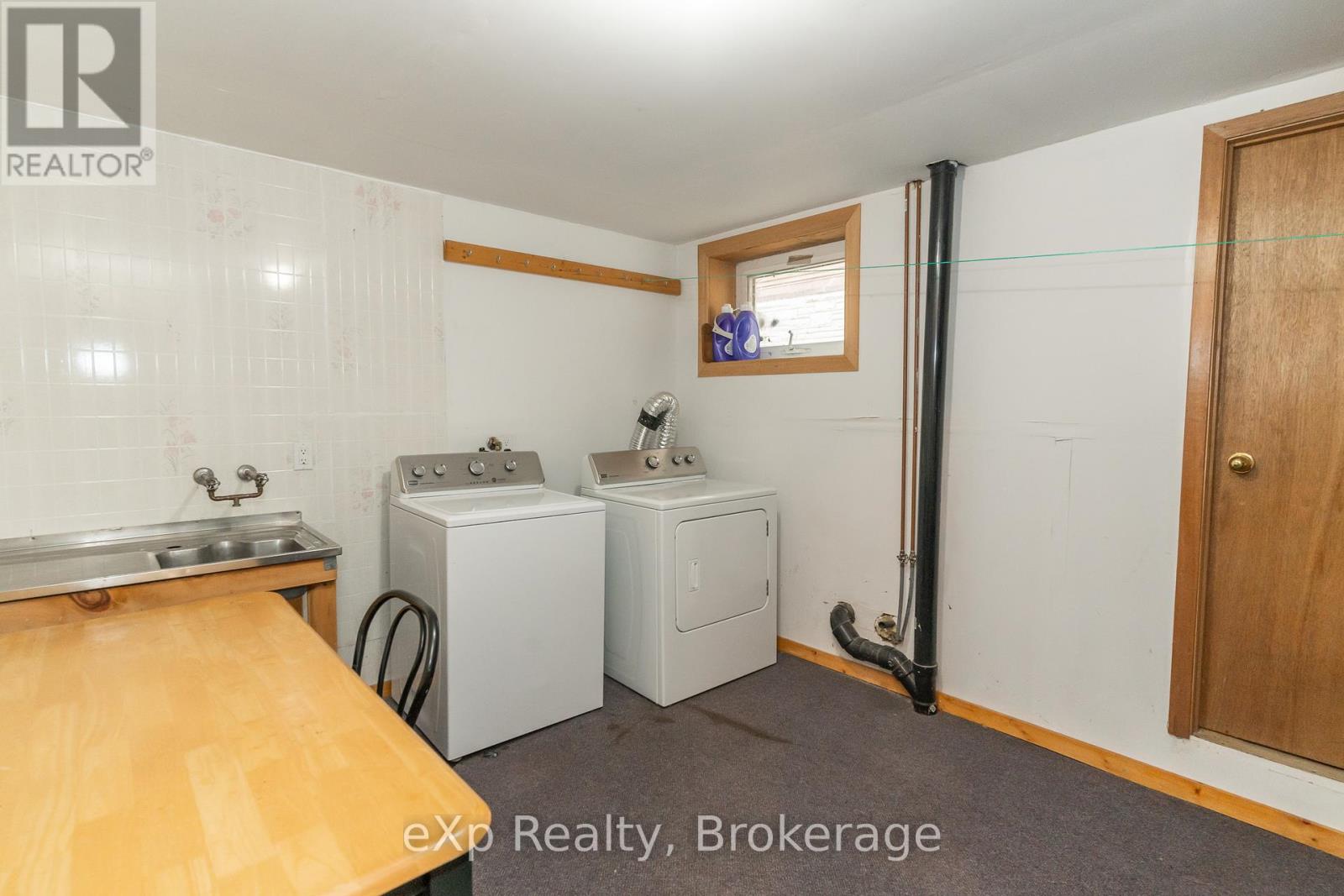 5331 Hwy 124 Highway, Magnetawan, Ontario P0A 1P0 - Photo 28 - X12046301