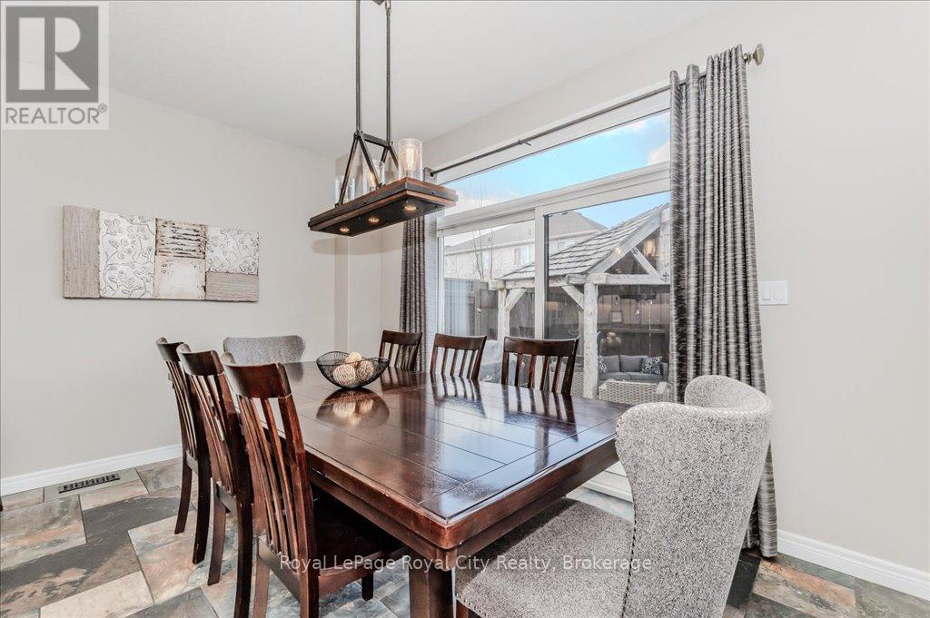 24 Popham Drive, Guelph, Ontario  N1E 0B8 - Photo 14 - X12046388