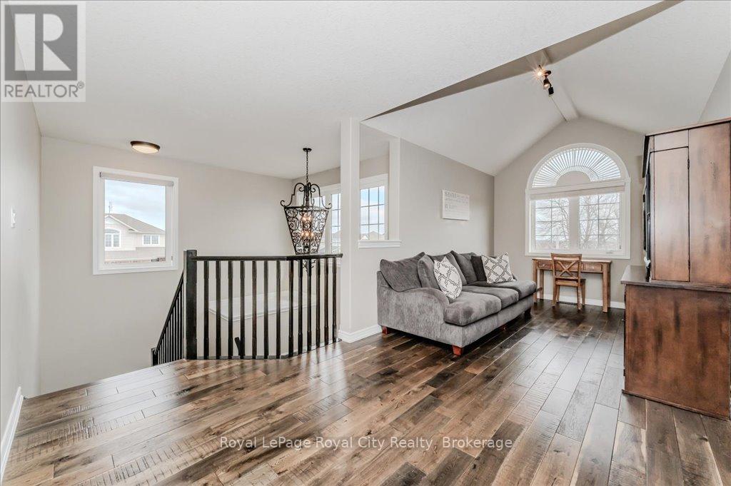 24 Popham Drive, Guelph, Ontario  N1E 0B8 - Photo 17 - X12046388