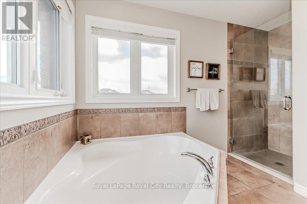 24 Popham Drive, Guelph, Ontario  N1E 0B8 - Photo 22 - X12046388