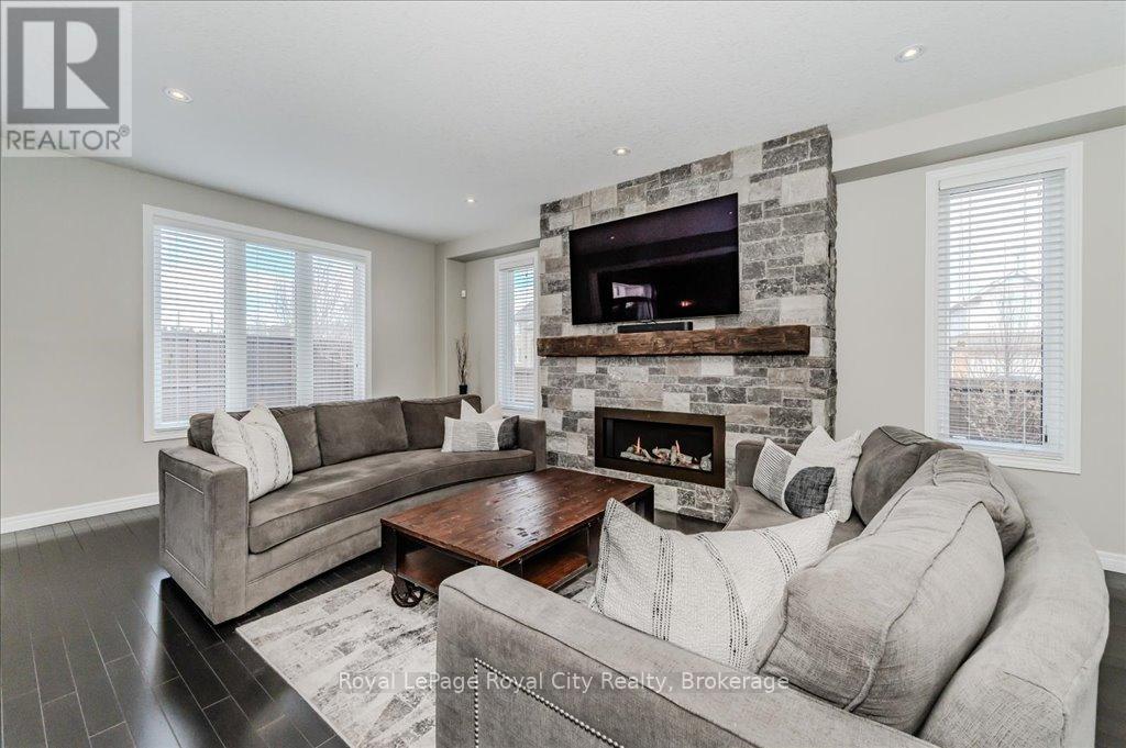 24 Popham Drive, Guelph, Ontario  N1E 0B8 - Photo 7 - X12046388
